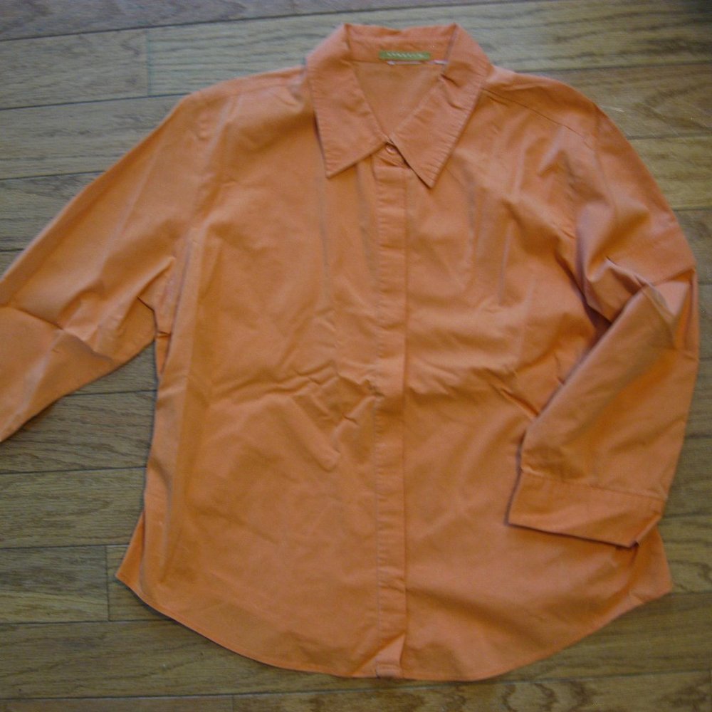 5/$25 Sale!  Orange Stretchy button up blouse